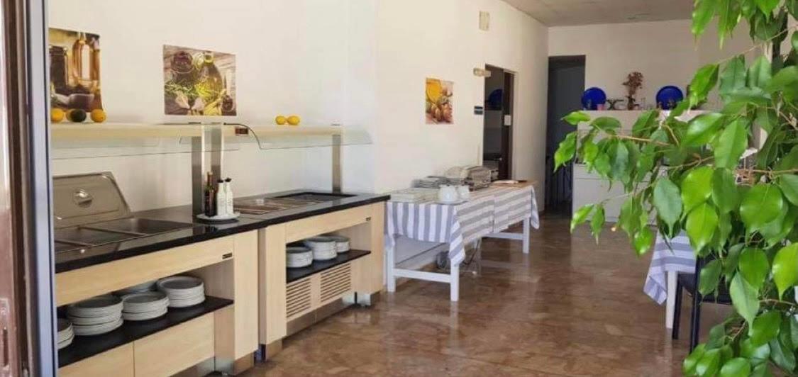 Mediterranean Hotel Kárpathos Eksteriør billede